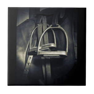 Snyggt Silver-stirups on English Riding Saddle Kakelplatta