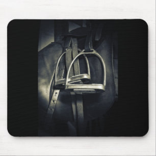 Snyggt Silver-stirups on English Riding Saddle Musmatta