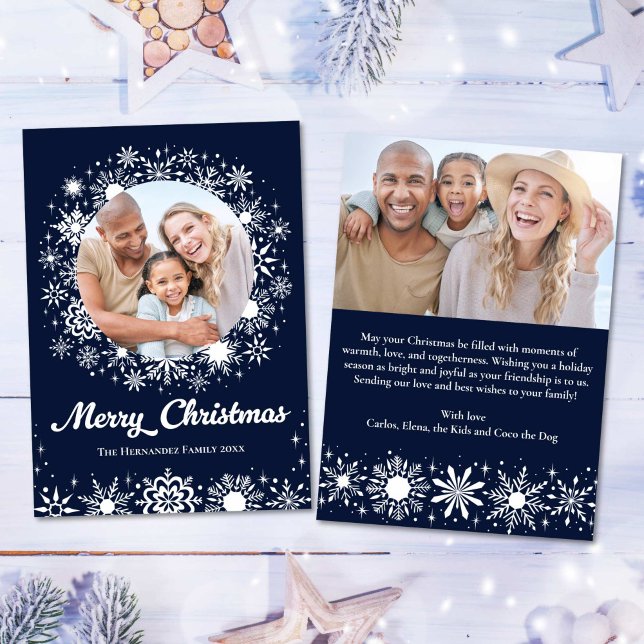 Snyggt Snöflingor Navy 2 Photo Family-jul Julkort (Stylish Snowflakes Navy 2 Photo Family Christmas Holiday Card)