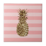 Snyggt söt giftigt guld ananas och rosa rand kakelplatta<br><div class="desc">Elegant och söt faux guld pineapple.</div>