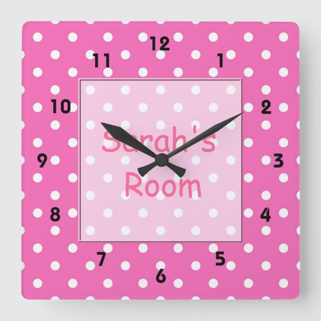Snyggt, söt skräddarsydd, personlig rosa polka dot fyrkantig klocka (Framsida)