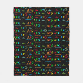 snyggt svartfilt med mönster i namn i färg fleecefilt