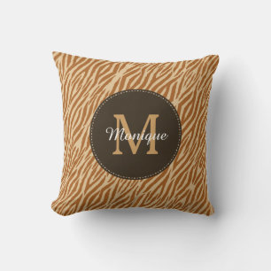 Snyggt Tawny Brown Zebra tryck Monogram och Namn Kudde