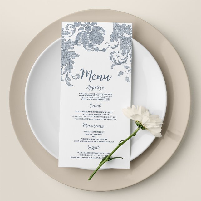 Snyggt, vit mauve blue blommigt snöre Bröllop Menu Program (Stylish white mauve blue floral lace Wedding Menu)