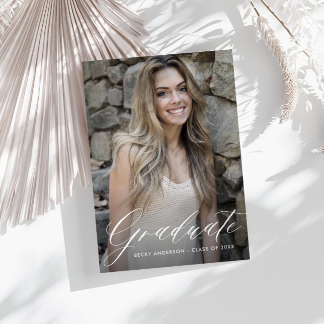 snyggt vit studenten spara datumet vykort (Skapare uppladdad)