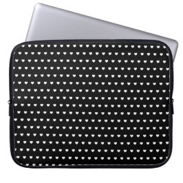 Snyggt White Hearts Mönster on Black Laptop Fodral