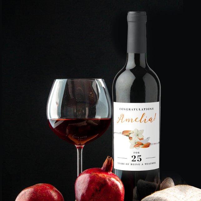 Snyggt White Lily Retro-Blommigten på årsdagen Vinflaska Etikett (Skapare uppladdad)