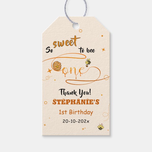 So Sweet To Bee One Cute Honey Bee 1st Birthday Presentetikett (Framsidan)