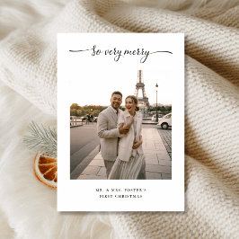  So Very Merry Elegant Script Newlywed Photo Julkort