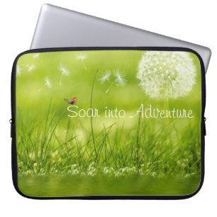 Soar in i Äventyr Laptop Sleeve