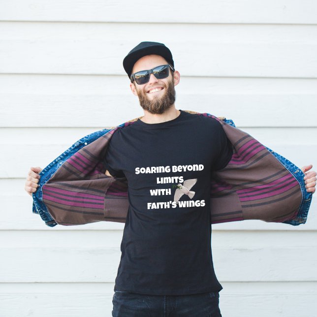 "Soaring Beyond Limits" T-Shirt (Skapare uppladdad)
