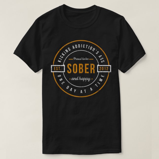 Sober Since 2012  10 Year Sobriety Anniversary  T Shirt (Design framsida)