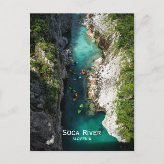 Soca River i Kobarid, Slovenien. Alprefektyr. Vykort