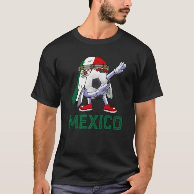 Soccer  Cute Soccer Ball Dabbing Mexico Flag Pride T Shirt (Framsida)