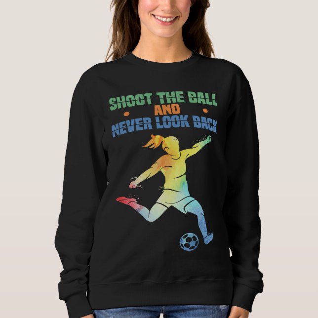 Soccer Girl in Perfection Kids And Women Soccer T Shirt (Framsida)