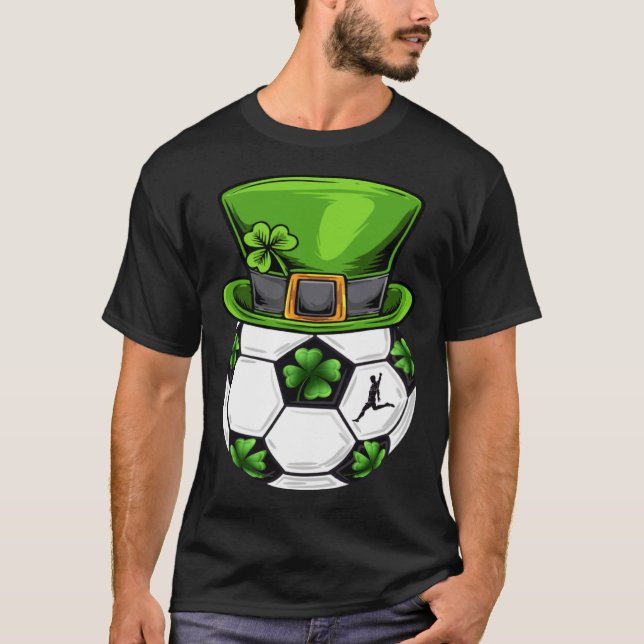 Soccer Shamrock Leprechaun St Patricks Day Boys Ki T Shirt (Framsida)