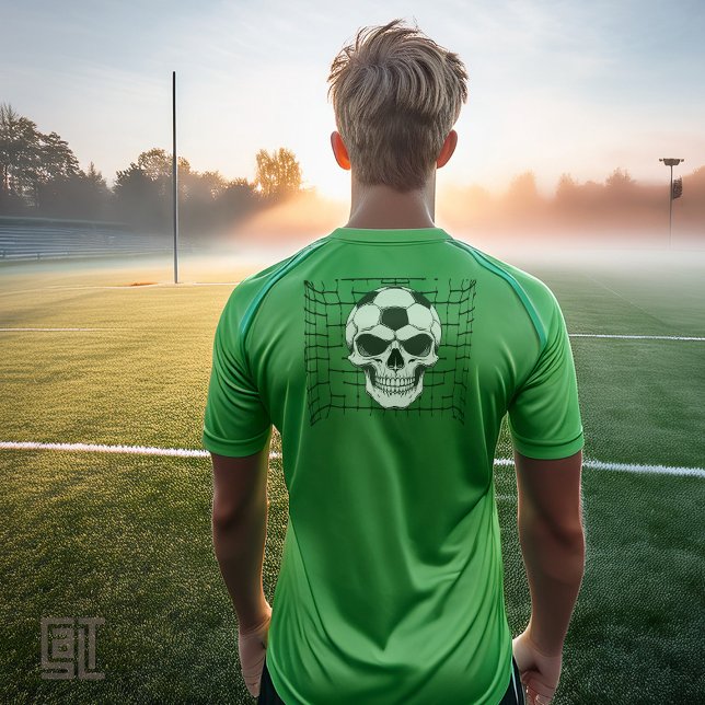 Soccer Skull in Goal Net - Dark Soccer T-Shirt (Skapare uppladdad)