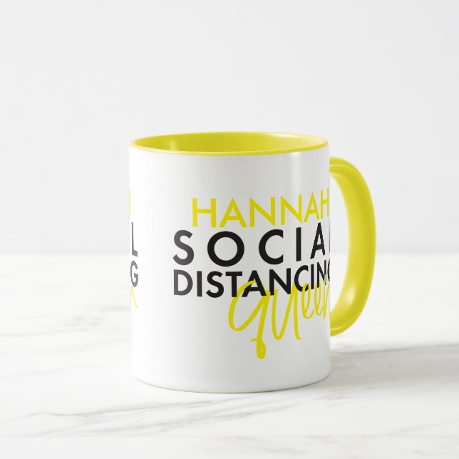 Social avstånd drottning modern typografi mugg (Framsida höger)