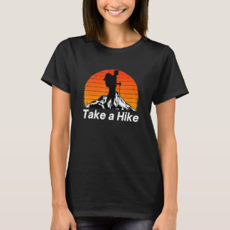 Social Avstånd hiking Natature Hike Camping Outsi T Shirt