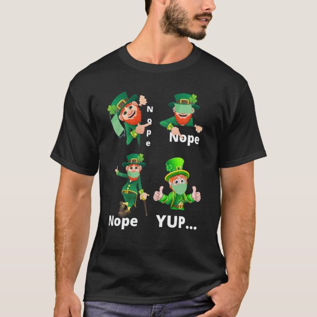 Social Avstånd St Patrick Day, Lycklig St Patrick' T Shirt (Framsida)