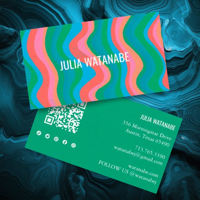 Social Media Chic för färgstarka Vågar-Rand QR-, Q Visitkort (Blue and pink bold stripe custom business card with QR code and social media icons)