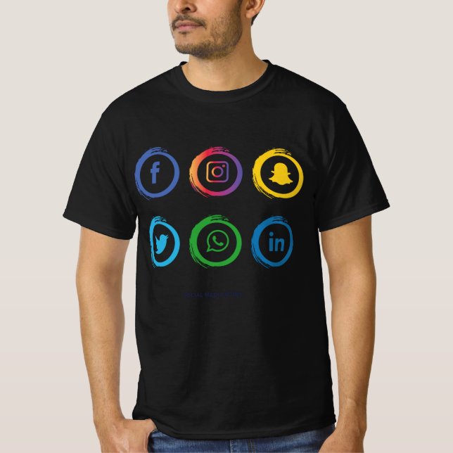 Social media icons t shirt (Framsida)