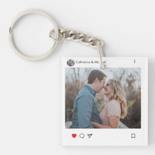 Social Media Post Stil Photo och Namn par