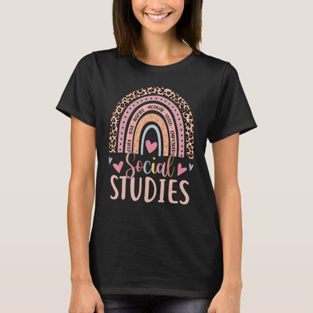 Social Studies Rainbow Leopard Print Men Women Tea T Shirt (Framsida)