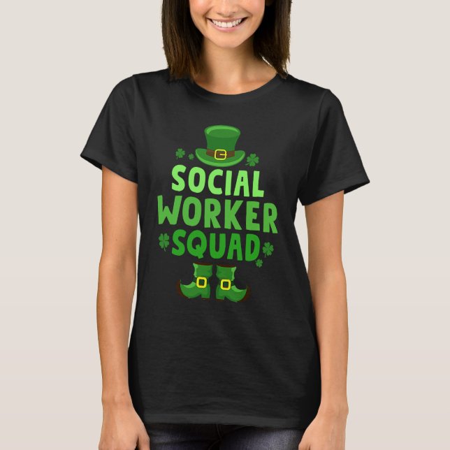 Social Worker Squad Happy St Patrick's Day Leprech T Shirt (Framsida)