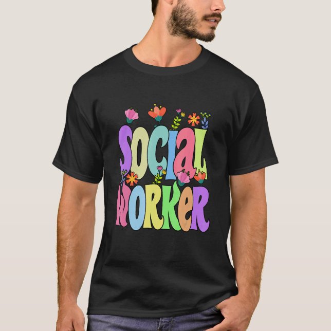 Social Worker Work MSW 2022 Graduation Masters Deg T Shirt (Framsida)