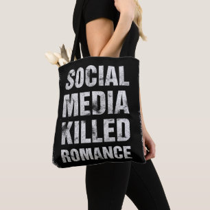 Sociala Medier Dödade Romansen Tygkasse