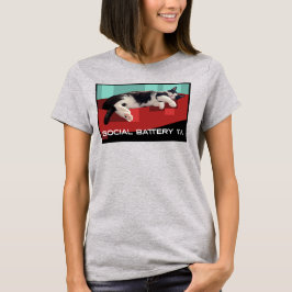 Socialt Batteri 1% Tuxedo Katt Meme – Sömnig Katt T Shirt