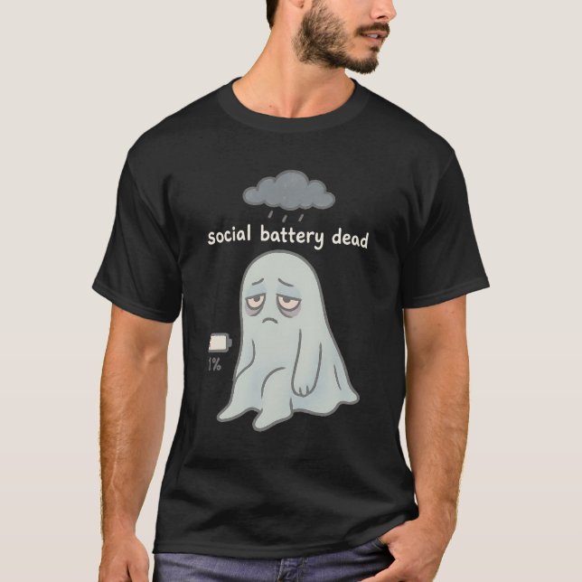 Socialt Batteri Dött – Söt Spök Introvert T Shirt (Framsida)