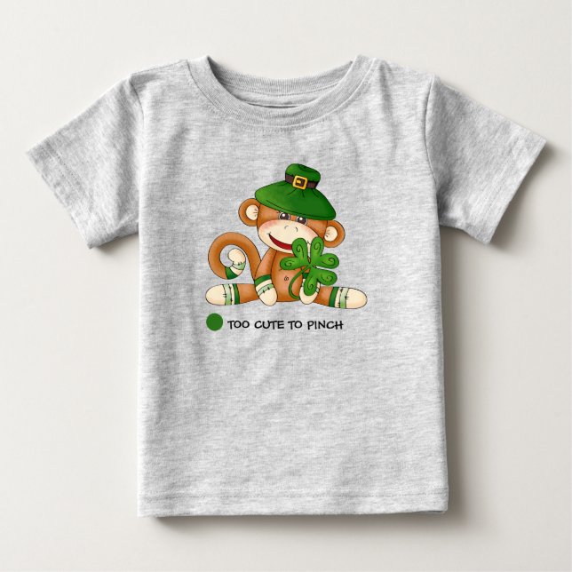 Sock monkey med Shamrock St. Patrick's Day Tee (Framsida)