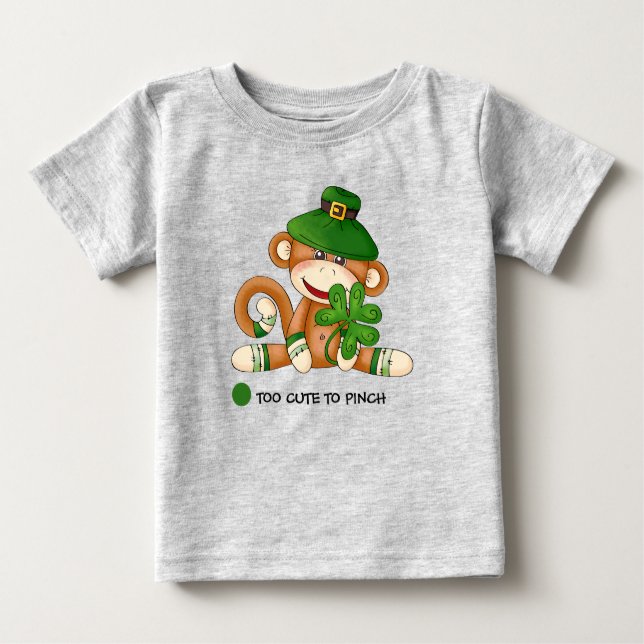 Sock monkey med Shamrock St. Patrick's Day Tee Shirt (Framsida)