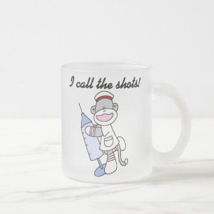 Sock monkey Nurse, jag kallar på Shots Gifts Frostad Glasmugg