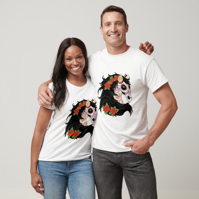 Socker Skullhäst med Röd ros T Shirt (Unisex)