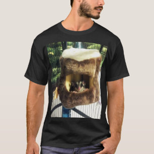Sockerglider i Hårig Träd Lastbil Hanging Bed T-shirt