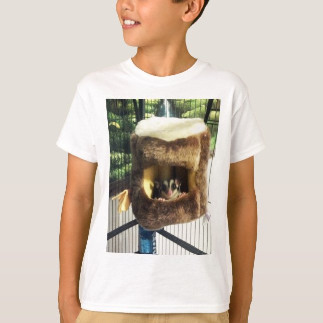 Sockerglider i Hårig Träd Lastbil Hanging Bed Tee Shirt (Framsida)