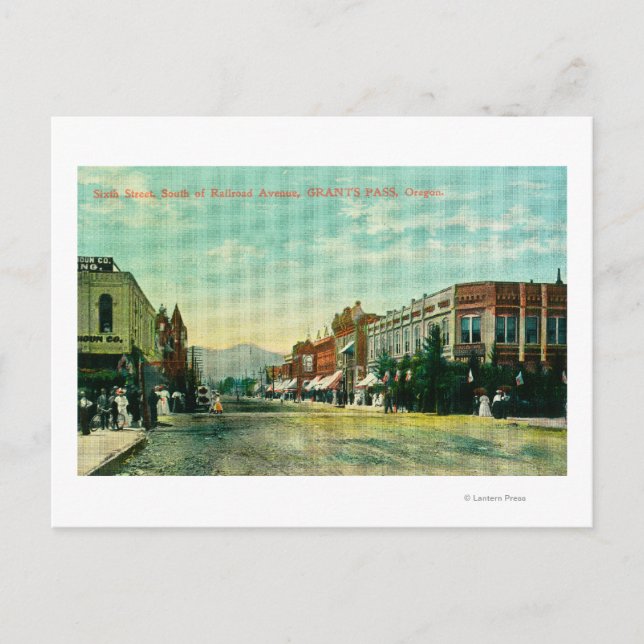 Södra sidan av sjätte gatan från Järnväg Vykort (Framsida)