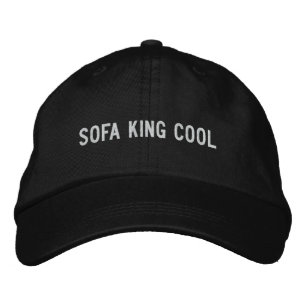 SOFFA KUNG COOLA BRODERAD KEPS
