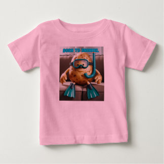 Soffpotatis är född att snorkla t shirt