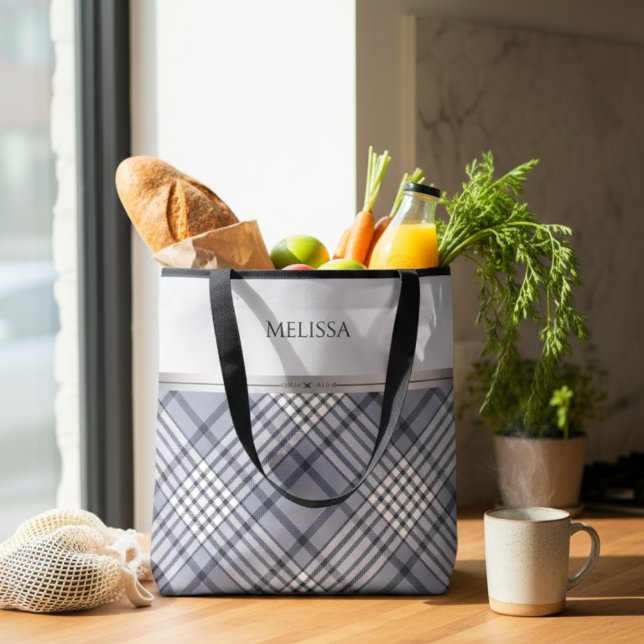 Sofistikerad blå rutig lyxig boutique-stil tygkasse (Elevate your errands with a trendy blue plaid tote bag)
