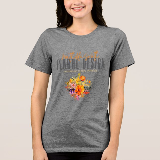 Sofistikerad blomsterdesign Grå Orange Blommor T Shirt (Framsida)