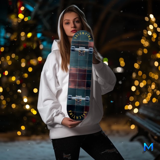 Sofistikerad burgunderröd och teal-rutig skateboar mini skateboard bräda 18,5 cm (Skapare uppladdad)
