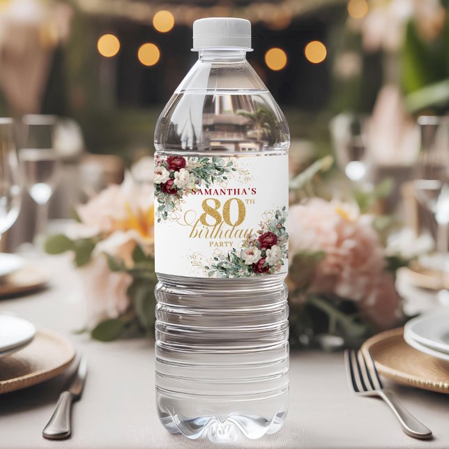 Sofistikerad Rödfärgad Burgunder 80-års Födelsedag Vattenflaska Etikett (Sophisticated Blush Burgundy 80th Birthday Water Labels)