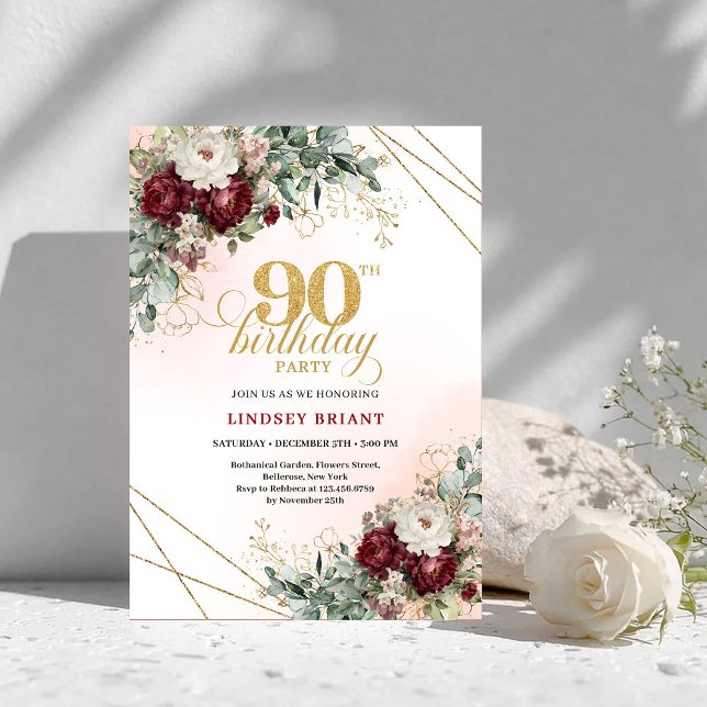 Sofistikerade Maroon Blommor Guld 90-årsdag  Inbjudningar (Sophisticated Maroon Flowers Gold 90th Birthday Invite)