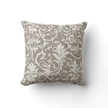 Sofistikerat Damaskmönster i vitt med vinbär