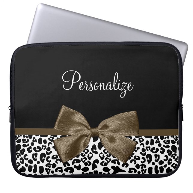 Sofistikerat Leopard Skriv ut brunt fack med Namn Laptop Sleeve (Framsidan)