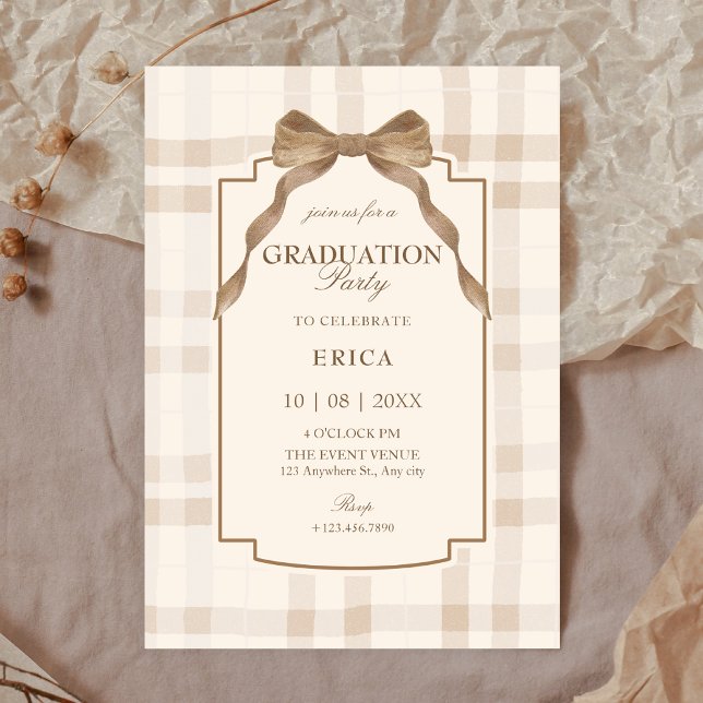 Soft beige brown bow tartan plaid graduation inbjudningar (Skapare uppladdad)